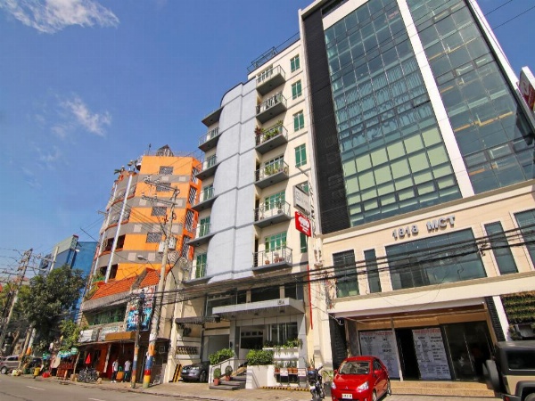 Super OYO 107 Orange Nest Hotel image 1