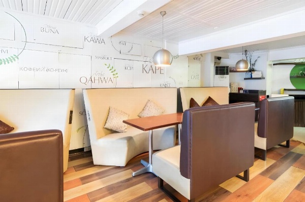 Super OYO 107 Orange Nest Hotel image 4