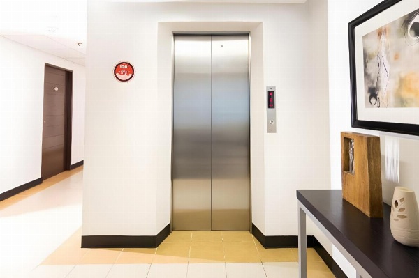 Super OYO 107 Orange Nest Hotel image 5